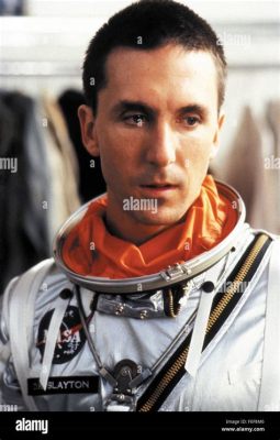 Romance et politique dans The Right Stuff : une plongée palpitante dans la conquête spatiale !